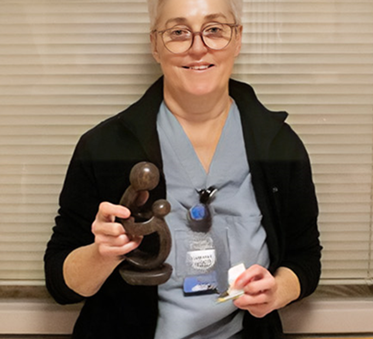 Hunterdon Health nurse receives the DAISY Award For Extraordinary Nurses